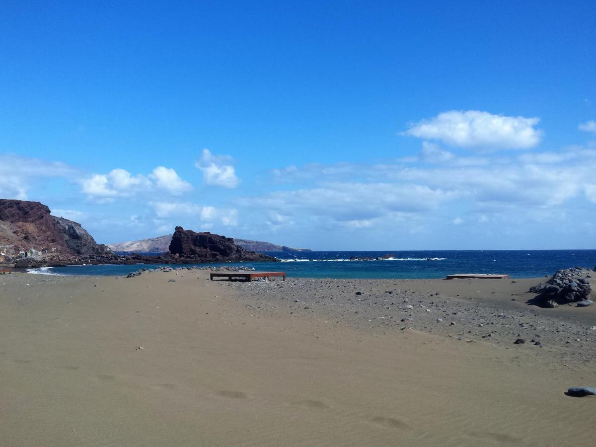 Burrero Beach Stay - Sunshine El Burrero Kültér fotó